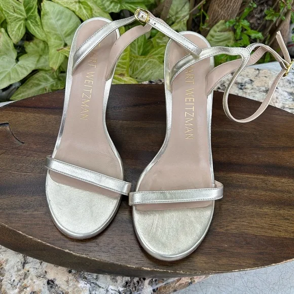 Stuart Weitzman Barelynude 100 sandals light gold size 8 women